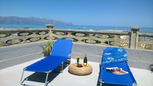 Alcamo Marina Apartamento | Bright Apartment in Alcamo: 100 m² with Sea View
