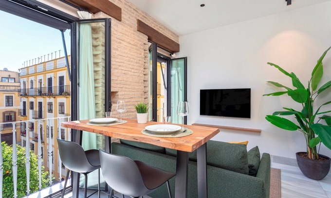 San Lorenzo Apartamento | Bright apartment in Seville. San Vicente IV
