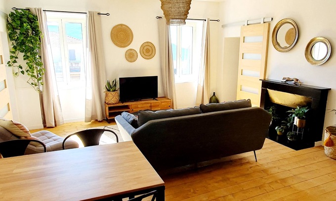 Sartene Apartamento | Bright apartment in the heart of Sartène