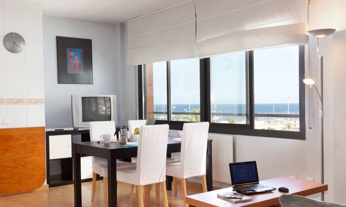 Diagonal Mar i el Front Maritim del Poblenou Apartamento | Apartamento luminoso cerca de la playa Mar bella Barcelona