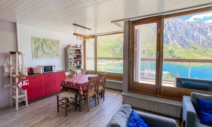 Tignes le Lac Apartamento | Apartamento luminoso cerca de las pistas con balcón, para 6 personas, ¡Wifi incluido!