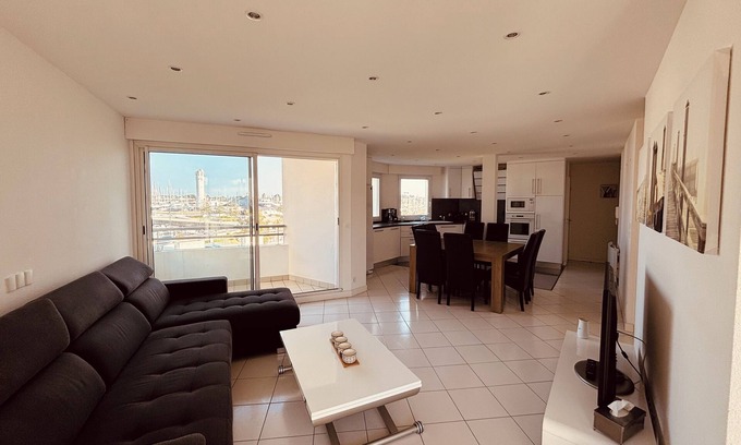 Arzon Apartamento | Bright apartment overlooking the port of Crouesty for 4 people