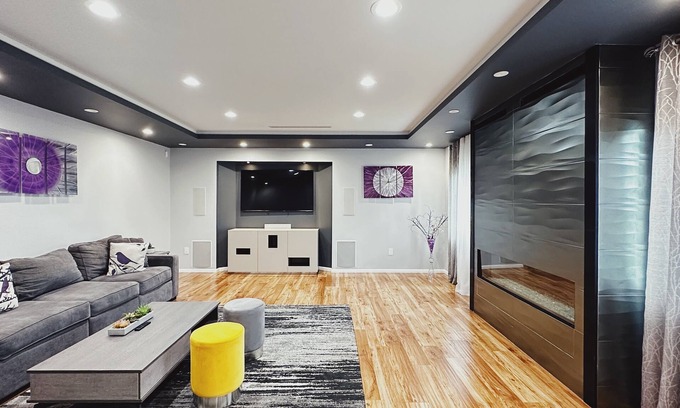 Burbank Casa | Bright Burbank 3 Bedroom Home with Pool
