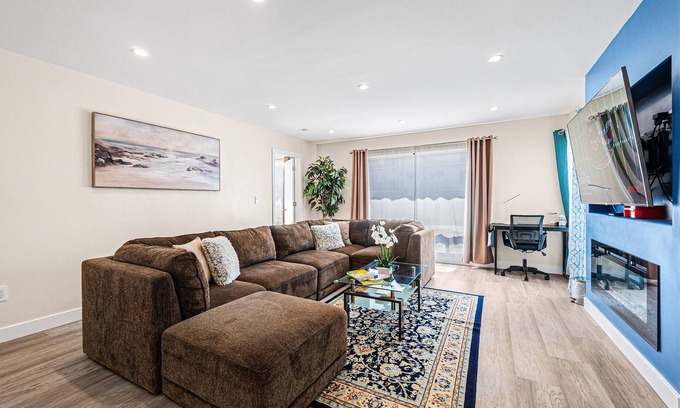St. Francis Casa | Bright & comfortable 4brs Home in Daly City