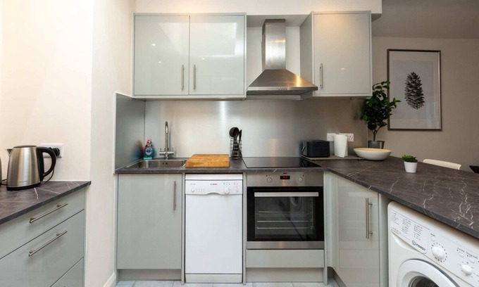 Herne Hill Cabaña | Bright & Contemporary 1bedroom Annexe - Herne Hill!