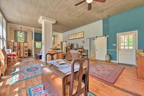 Chesterfield County Casa | Bright Converted Schoolhouse in Chesterfield!