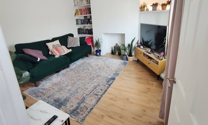 Tremorfa Casa | Bright & Cosy Cardiff Home near City Centre