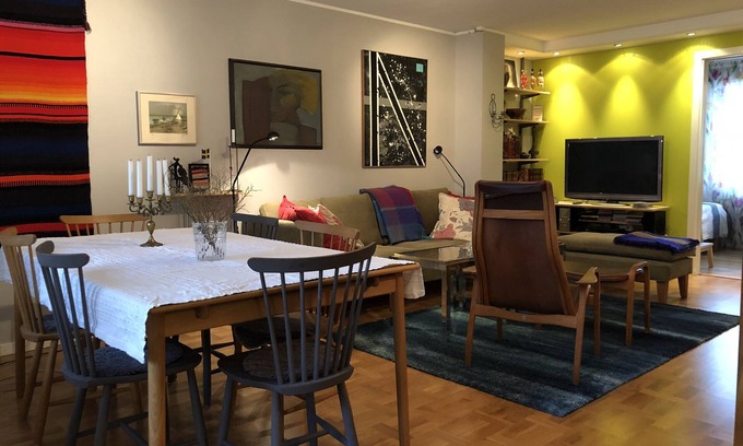 Maria Apartamento | Apartamento luminoso y acogedor en una zona céntrica y popular junto a las principales ferias y eventos.