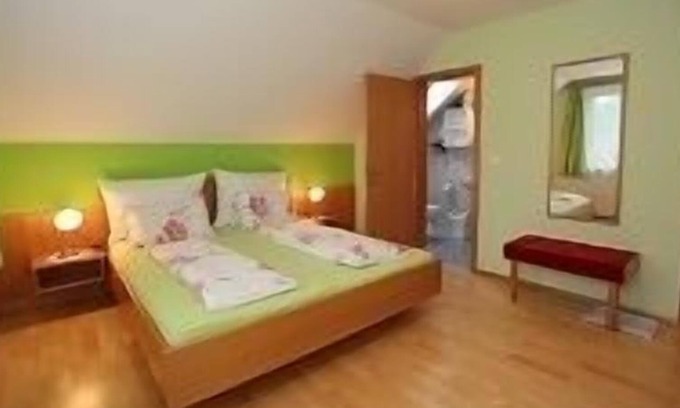 Spitz Apartamento | Vrbo Property