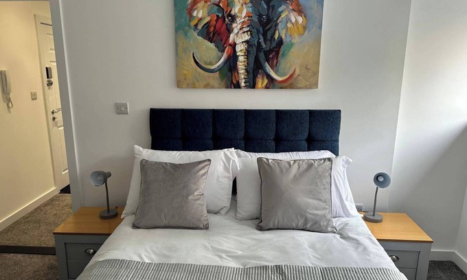 Hull Apartamento | Bright & Cozy Hull Stay