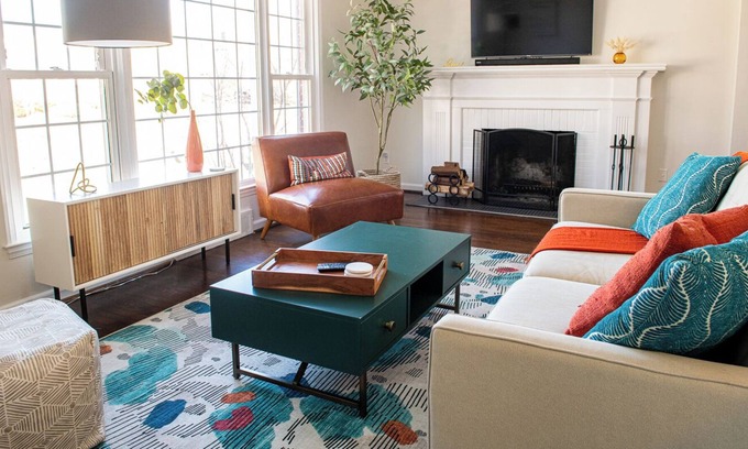 Grosse Pointe Woods Casa | Bright & Cozy Gem in Grosse Pointe Woods/Detroit