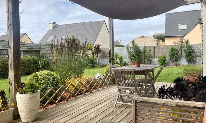 Kerroch Casa | Bright house with garden 200m from the sea