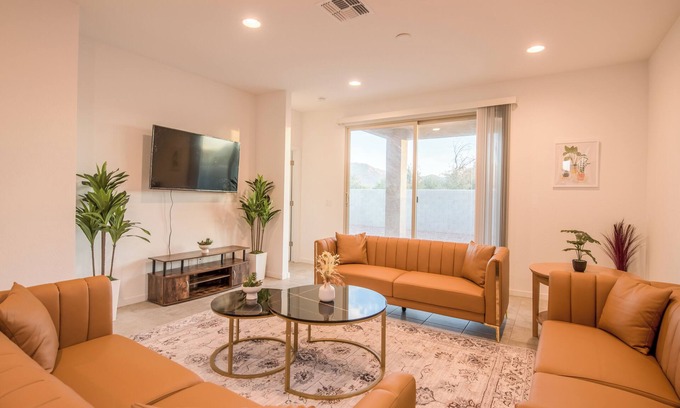 Laveen Village Casa | Bright & Inviting 3-Bedroom Home in Laveen – Comfort Awaits!