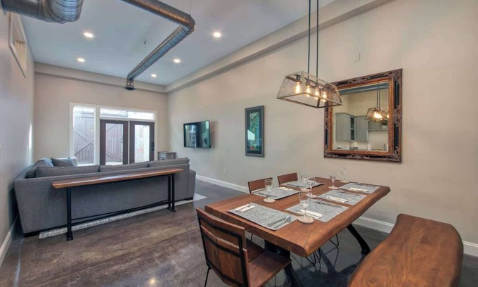 Roanoke Apartamento | 3BR Apartment Downtown Near breweries, Food, Entertainment