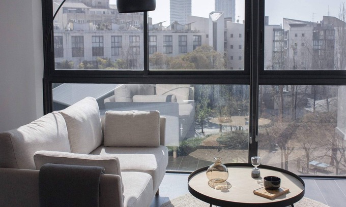 El Parc i la Llacuna del Poblenou Apartamento | Bright Oasis | 1 BD Apartment in Poble Nou
