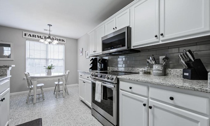 Cartersville Casa | Bright Open House Minutes To Downtown Cartersville
