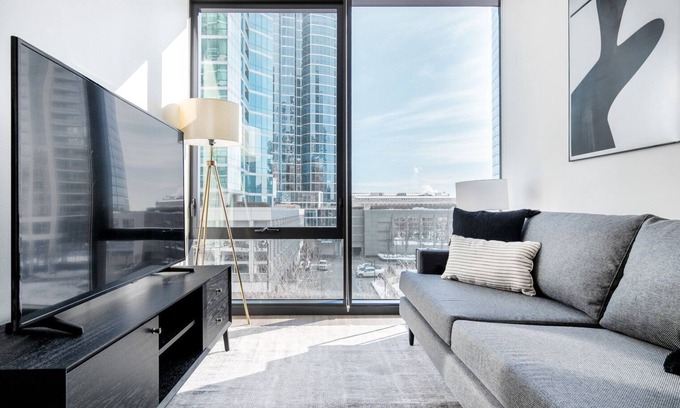 South Loop Apartamento | Bright South Loop 1BR w/ Pool, Gym, walk to Museum Campus, by Blueground