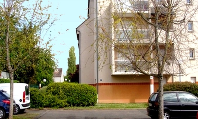 Sud Loire Apartamento | ESTUDIO BRILLANTE Orléans Residence asc + parking, hacia el hipódromo + 1 ° pt ya ofrecido