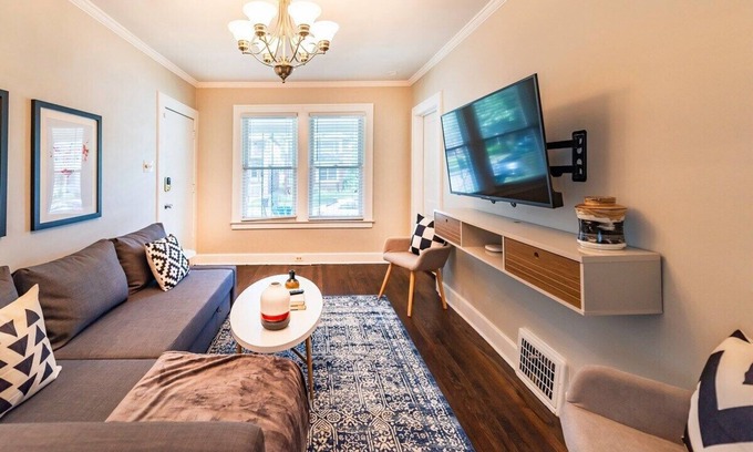 Ferndale Apartamento | Bright & Stylish Ferndale 2BR Bungalow! Welcome!
