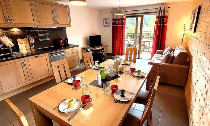 Les Gets Apartamento | Apartamento T3 luminoso con terraza, parking y WiFi en Les Gets