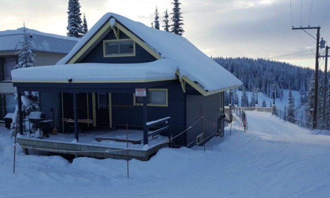 Silver Star Mountain Chalet De Esquí | Unidad luminosa, con un montón de ventanas!
