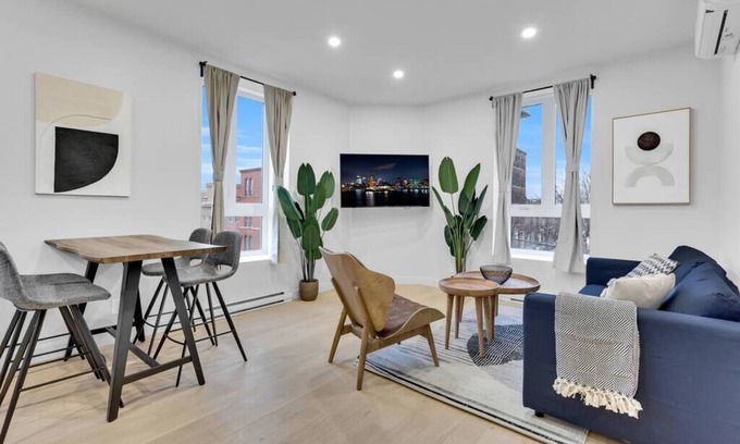 Southwest Condominio | Bright & Zen 1 bedroom, AAA location, sleep 4