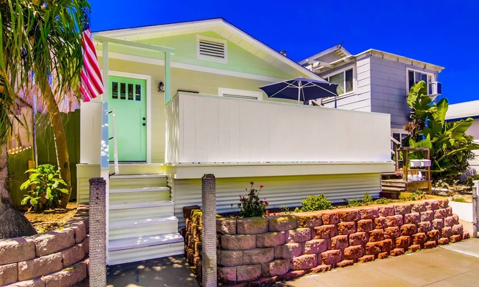 Ocean Beach Cabaña | CASA DE PLAYA BRIGHTON - LITERALMENTE PASOS HACIA LA ARENA