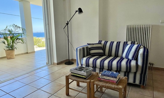 Saronida Apartamento | Brilliant Bay Apartment - Breathtaking Sea View