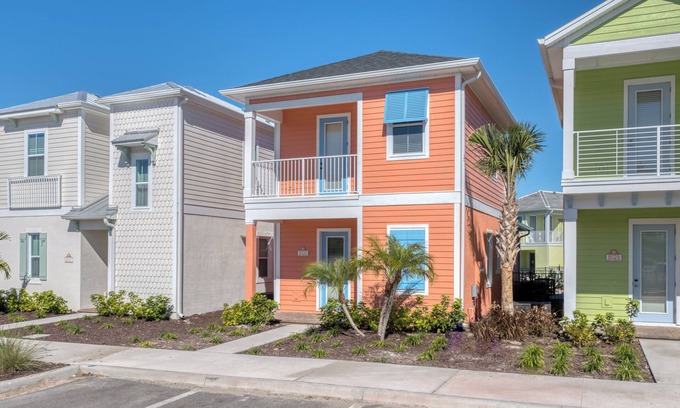 West Kissimmee Cabaña | Brilliant Cottage with Private Pool near Disney with Margaritaville Island H2O.