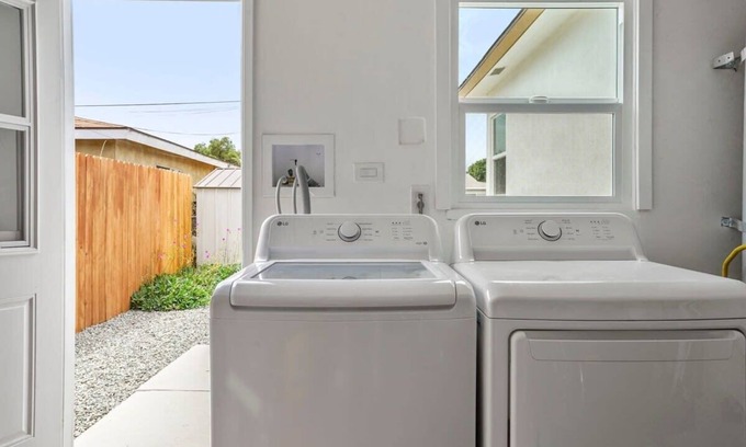 Imperial Beach Casa | Brilliant, tranquil 3 bed in Imperial Beach!