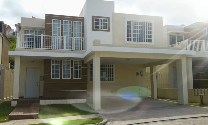 San Miguelito Casa | Brisas’s Point Home