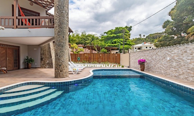 Porto Seguro Casa | Brito's House Luxury, Comfort and Fun for Happy Families