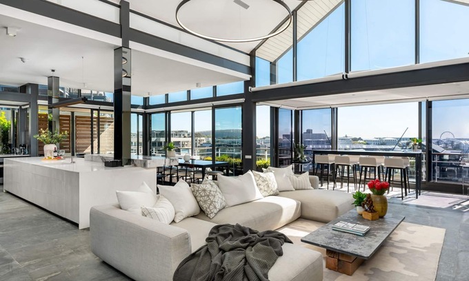 Victoria and Alfred Waterfront Apartamento | Brookstone Penthouse