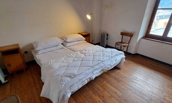 Schilpario Apartamento | Brown Dolomyte Apartment