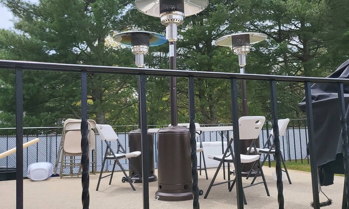 Stoughton Casa | Brown sugar private one bedroom few minutes away grocery stores, dollar tree,bjs