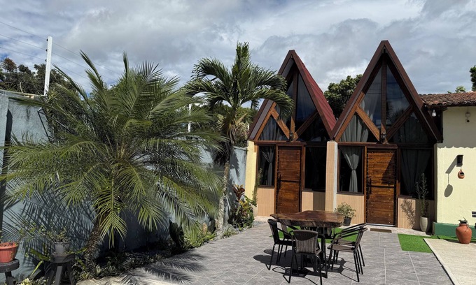 Ubajara Chalet De Esquí | BRUMA LEVE CHALETS IN UBAJARA CE, ACCEPTS YOUR PET NEAR TRAILS AND WATERFALLS.