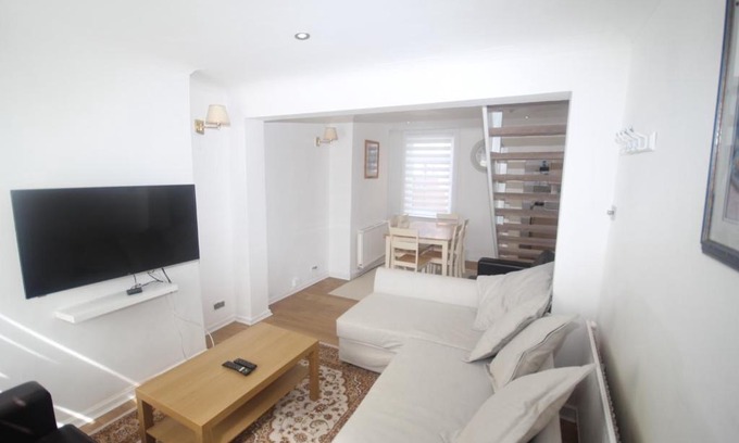 Reading Apartamento | Brunswick Cottage