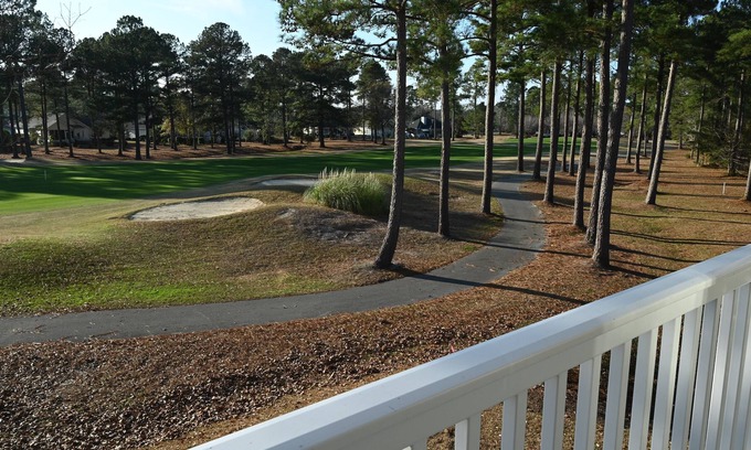 Calabash Condominio | Brunswick Plantation Golf Resort 2Suite Condo on Fairway Near Carolina Beaches