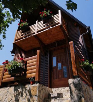 Vrdnik Chalet De Esquí | Brvnara Fruska Koliba