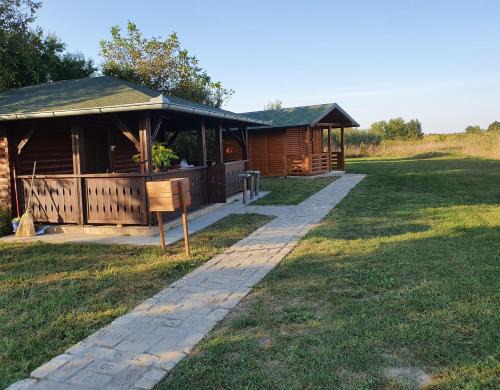 Petrovaradin Chalet De Esquí | Brvnara Lenka