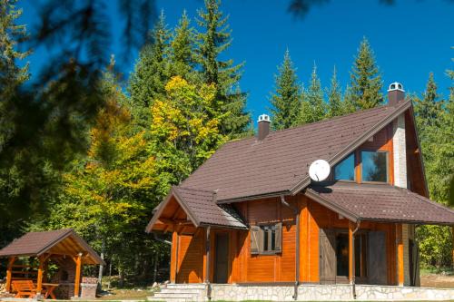 Konjska Reka Casa | Brvnara PETRA
