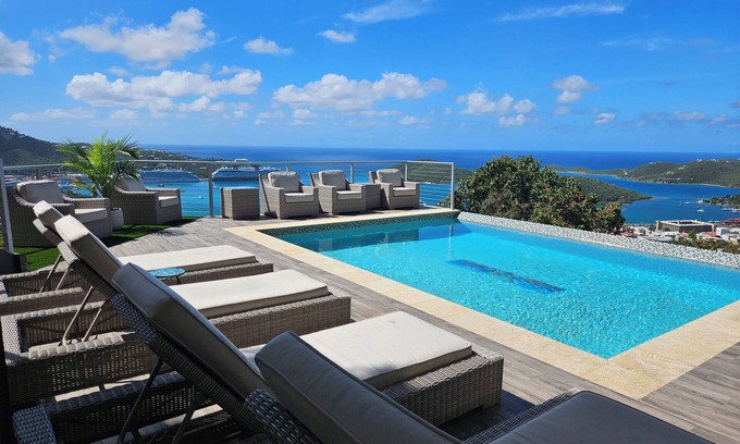 Mafolie Villa | Vistas sin fin! ¡No es demasiado bueno para ser verdad!
