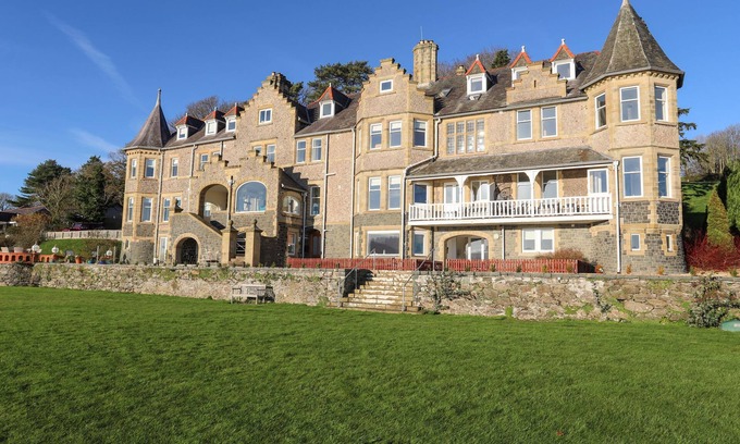 Menai Bridge Cabaña | Bryn Mel Manor Straits View