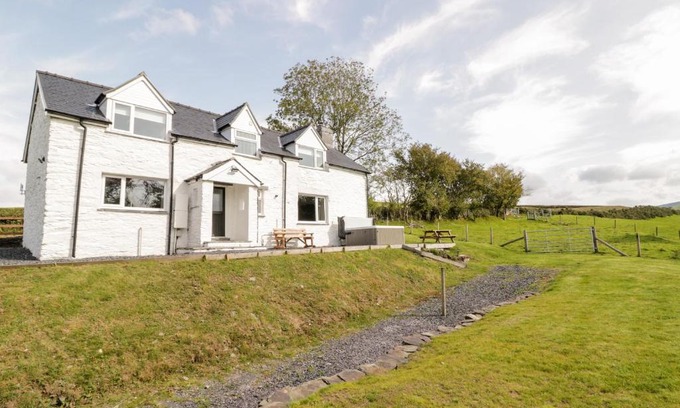 Aberhosan Casa | Bryndan