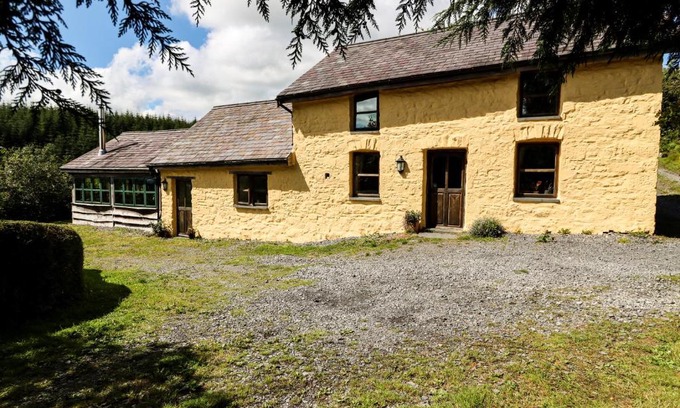 Brechfa Casa | Bryngolau