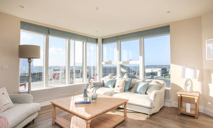 Trearddur Bay Cabaña | Bryniau
