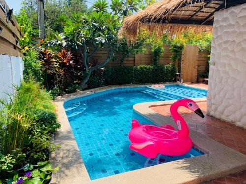 Hua Hin Complejo | BTC Boutique Resort Private Pool Villas and Studios Hua Hin บ้านทะเลจีน บูติค รีสอร์ท หัวหิน