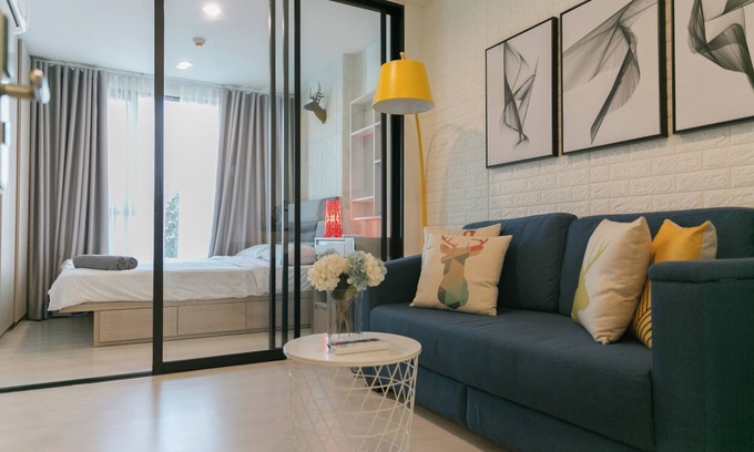 Khlong Toei Condominio | BTS ON NUT, MONO-STUDIO, Swimming Pool
