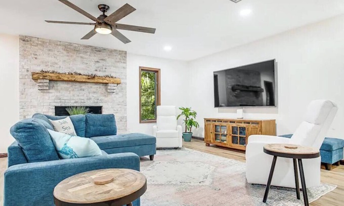 Amelia City Casa | Buccaneer Bungalow on Amelia Isle - Premium Vacation Rental!