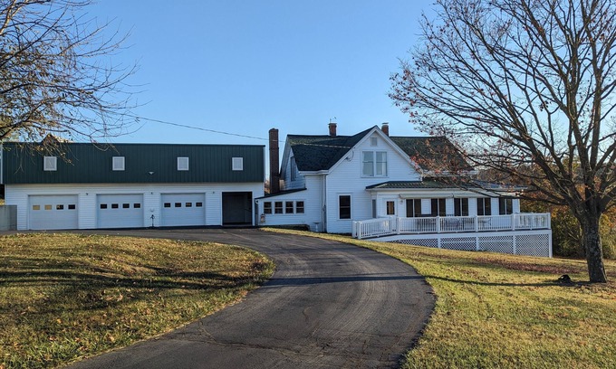 Fairfield Casa | Bud's Place, Southern Charm in the Shenandoah Valley of Virginia